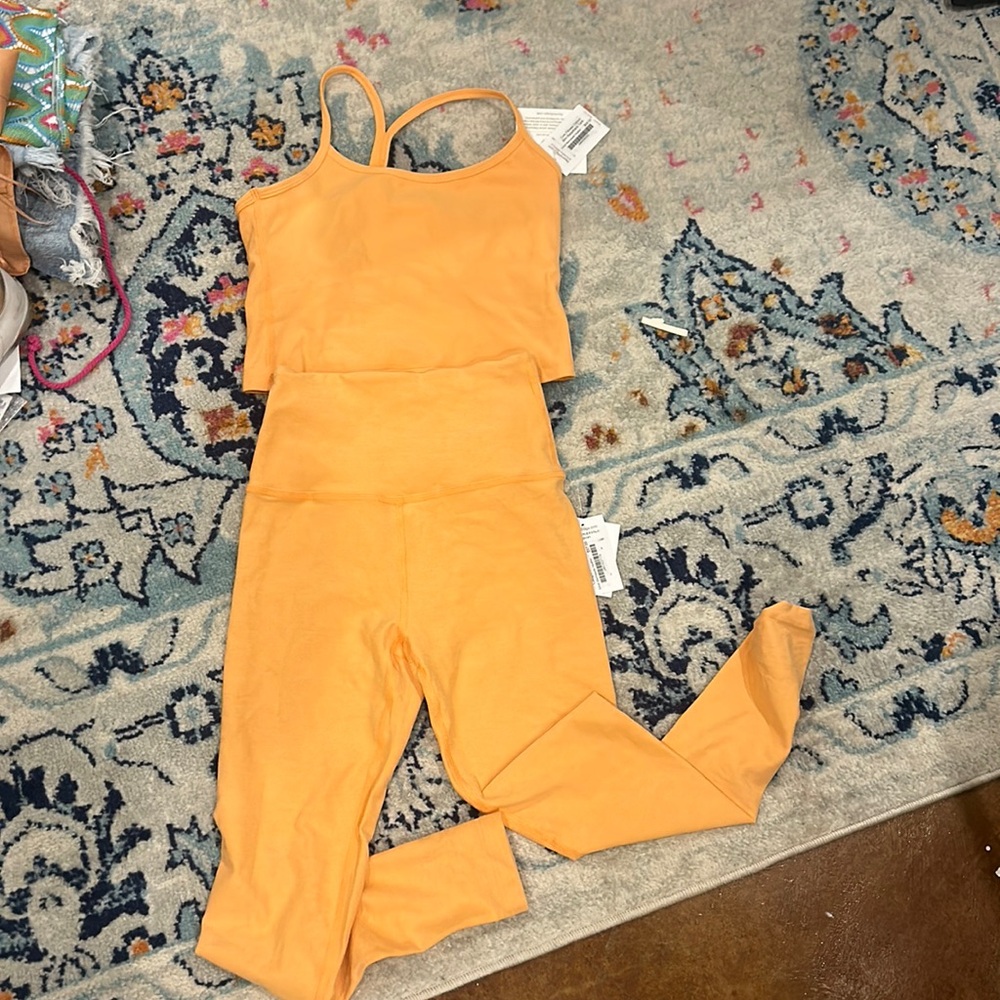 Beyond yoga set size small in marmalade heather